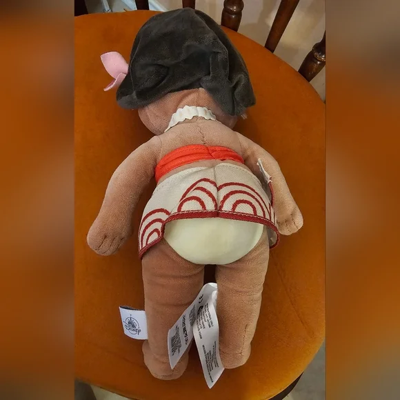 Disney Exclusive Princess Moana Plush 12 Inch Tall EUC - Picture 4 of 7
